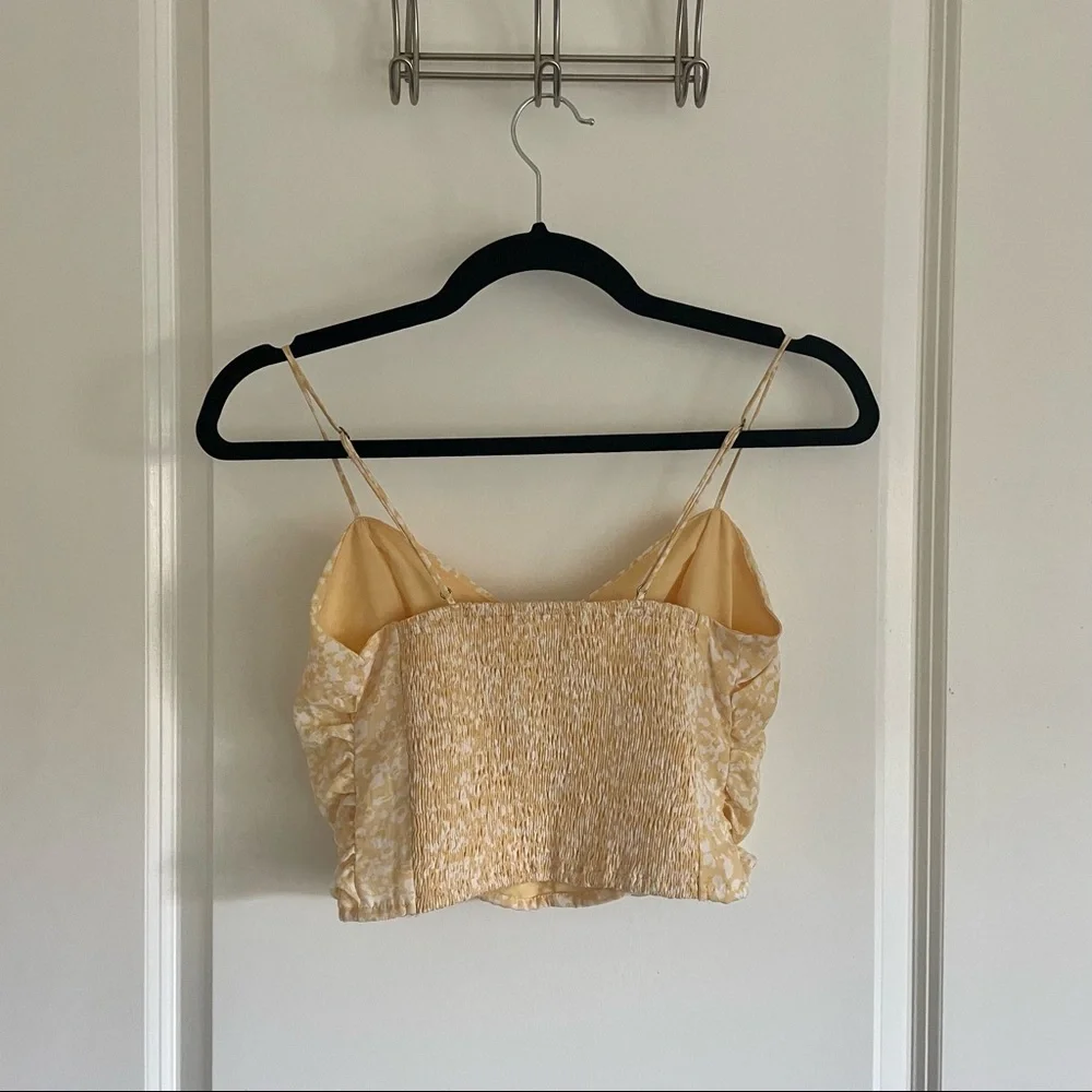 Abercrombie Yellow Floral Faux Silk Ruched Cami - Picture 7 of 9